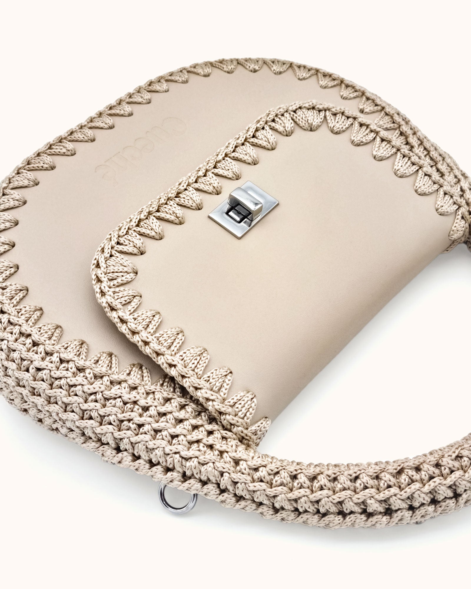 Daria S Beige