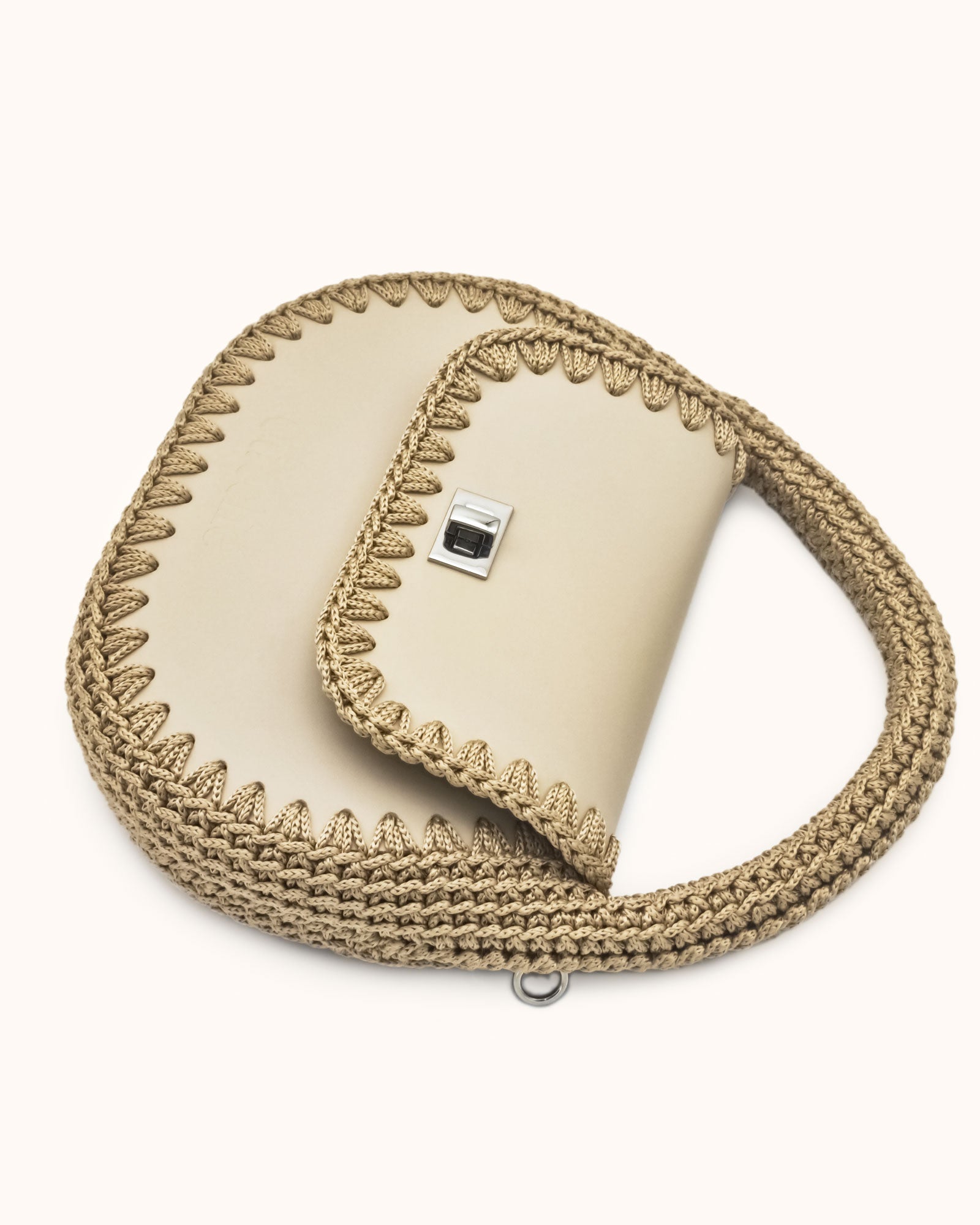 Daria S Beige