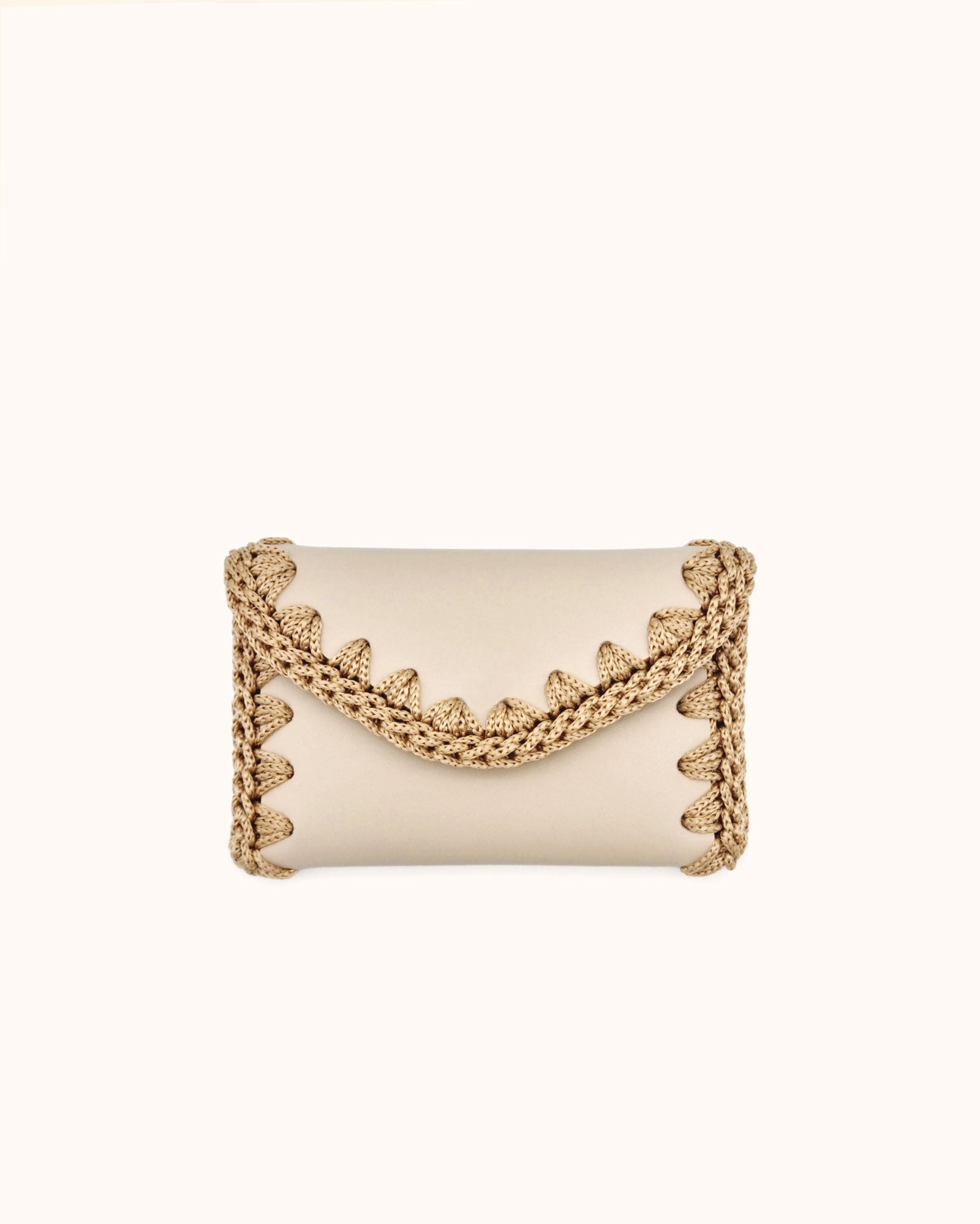 Monedero tarjetero artesanal beige de cuero y crochet hecho a mano – Cueché