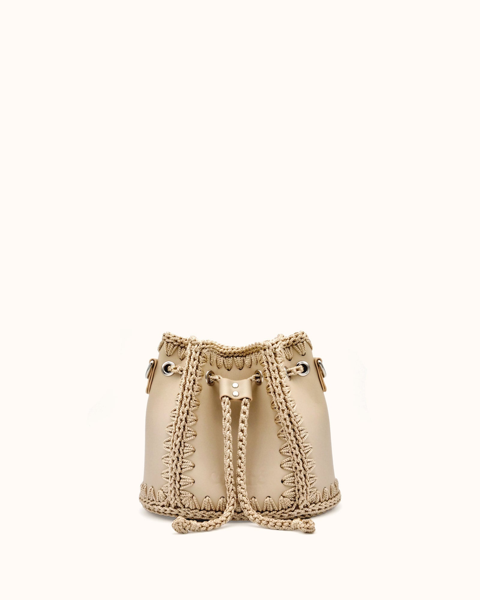 Bolso bombonera pequeño artesanal Olga S beige de cuero y crochet - Hecho a mano por Cueché