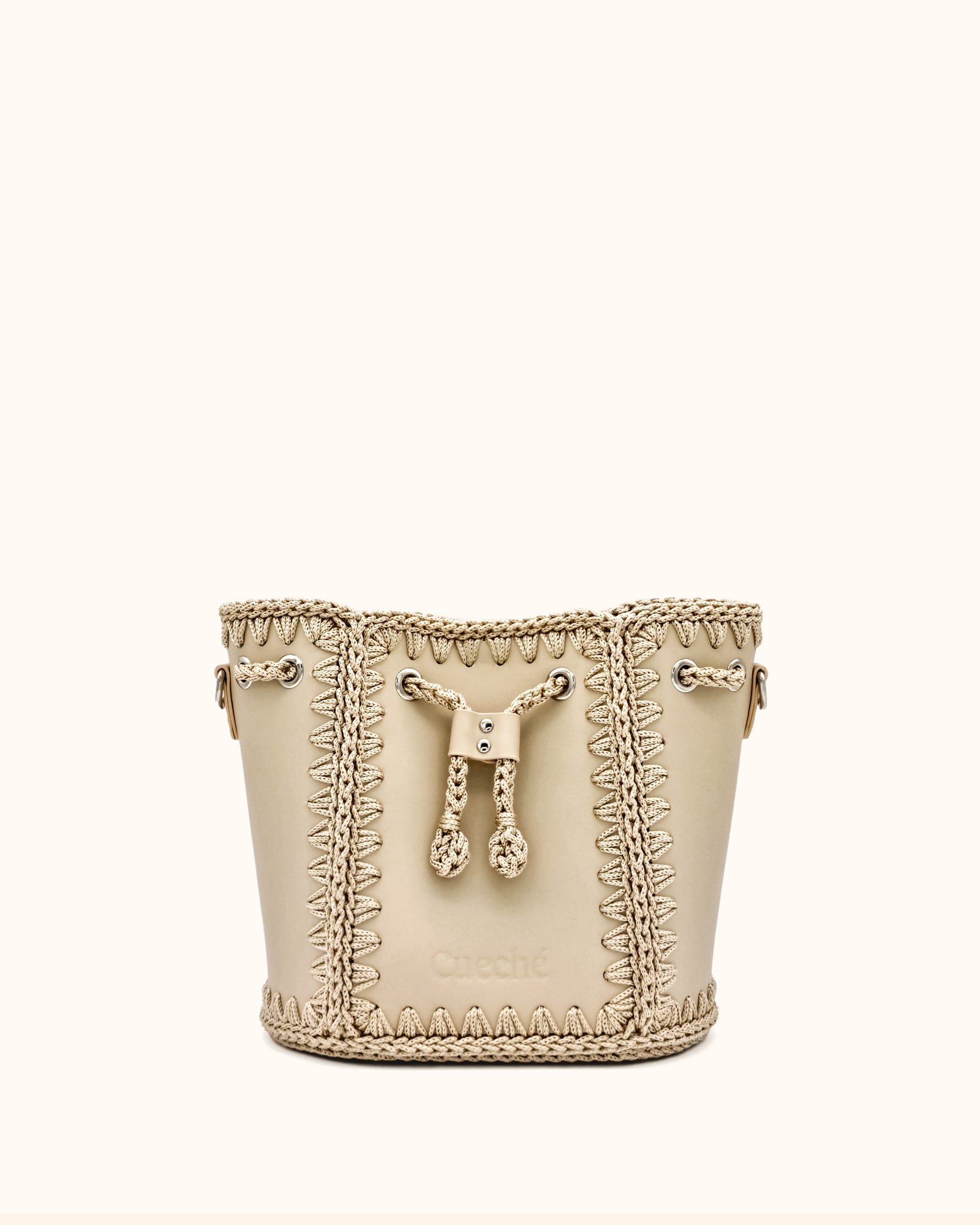 Bolso bombonera mediano artesanal Olga M beige de cuero y crochet - Hecho a mano por Cueché