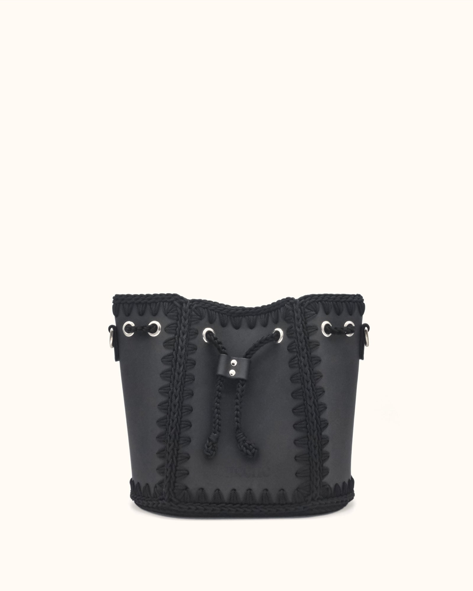 Bolso bombonera mediano artesanal Olga M negro de cuero y crochet - Hecho a mano por Cueché