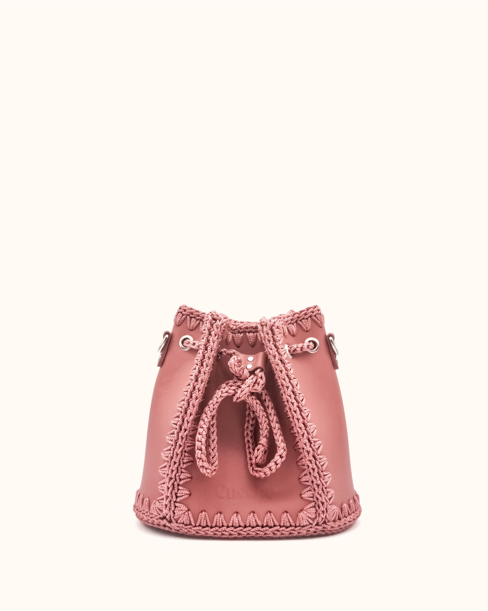 Bolso bombonera mediano artesanal Olga M rosa de cuero y crochet - Hecho a mano por Cueché