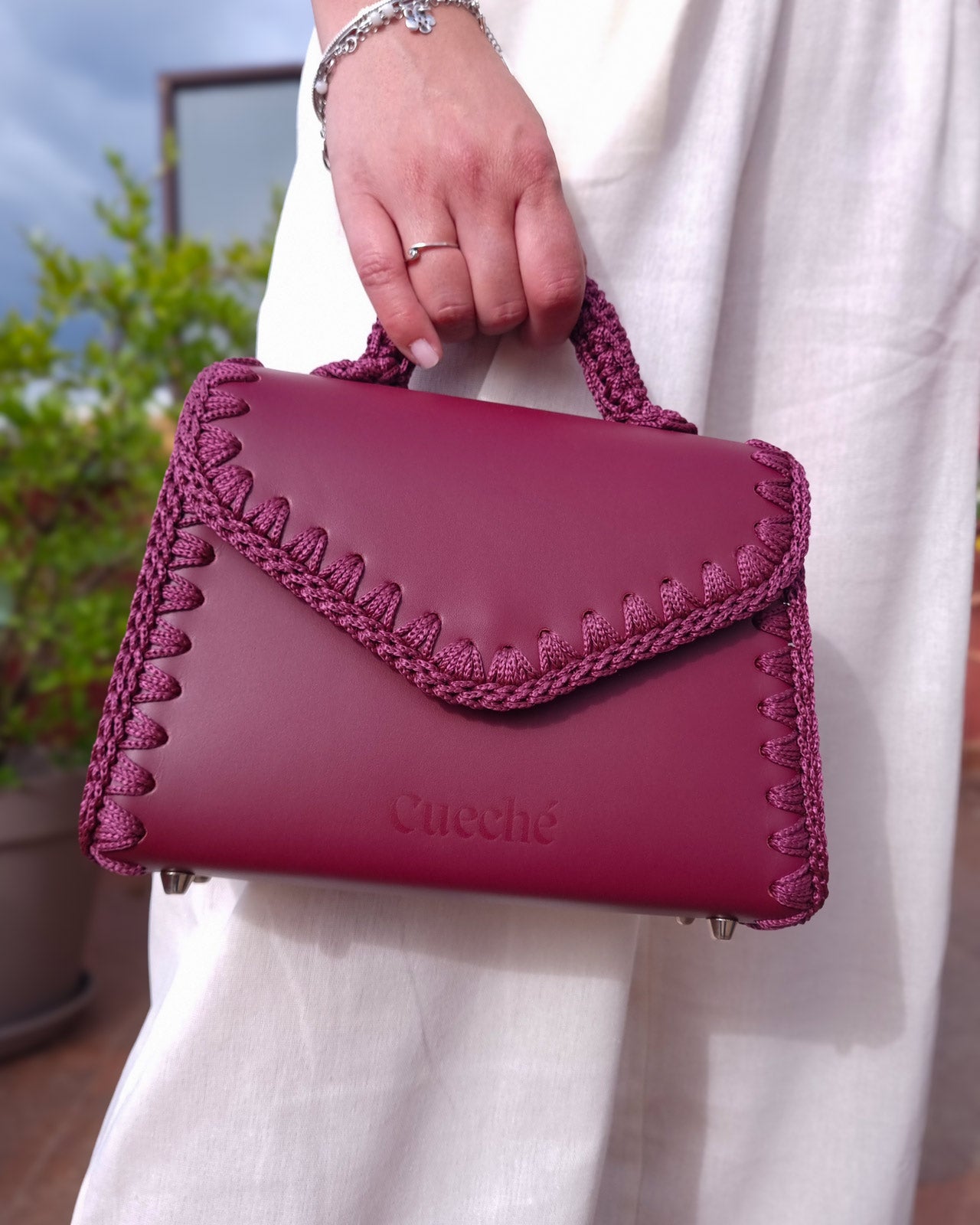 Bolso Satchel Sofia S Burdeos